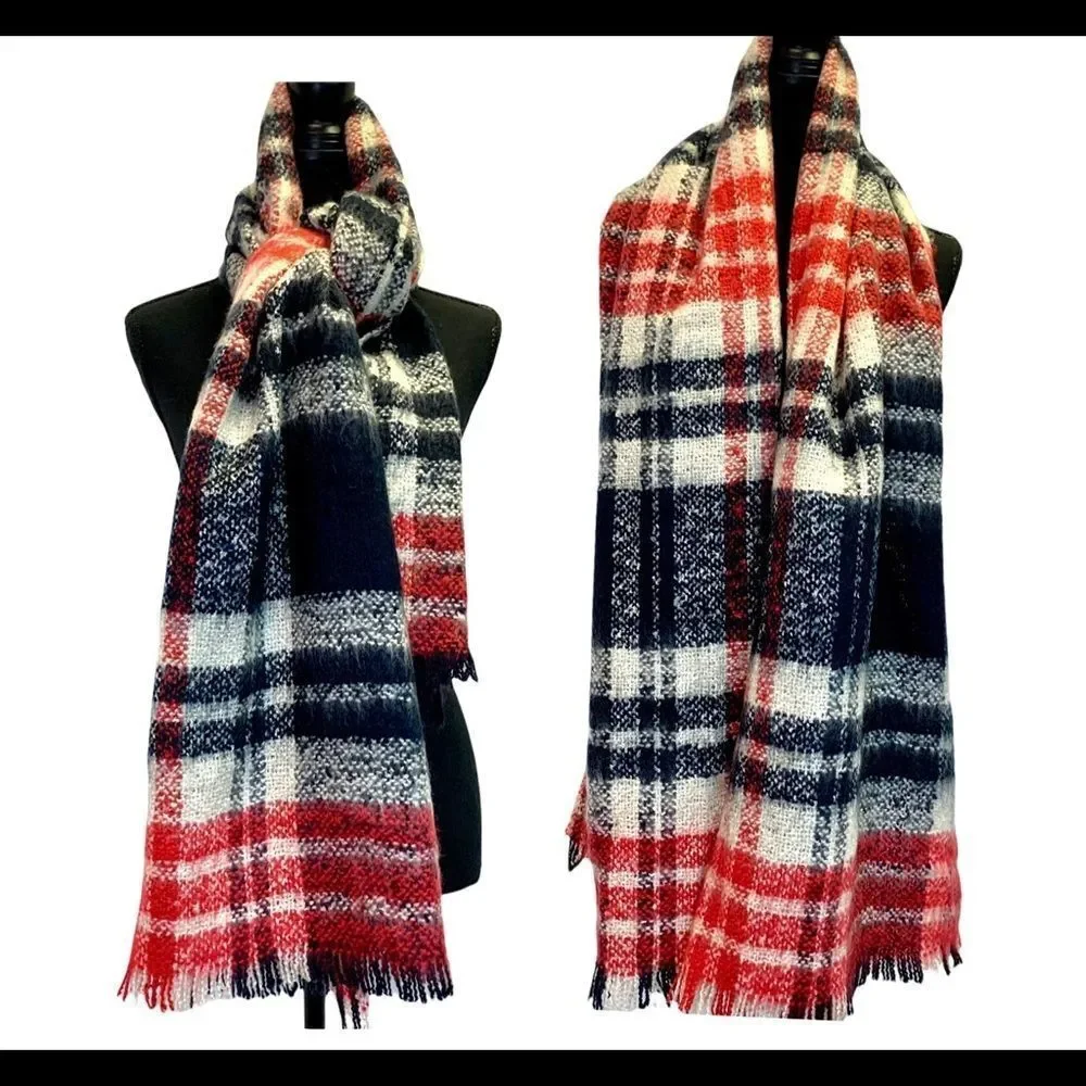Fluffy warm red black cream scarf💥